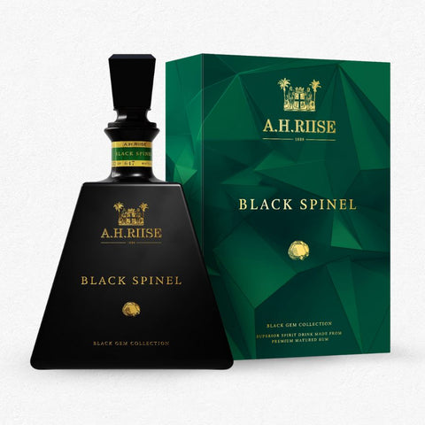 A.H. Riise Black Gem Collection - Black Spinel 46,1% 0,7L bei Rumzentrum.at